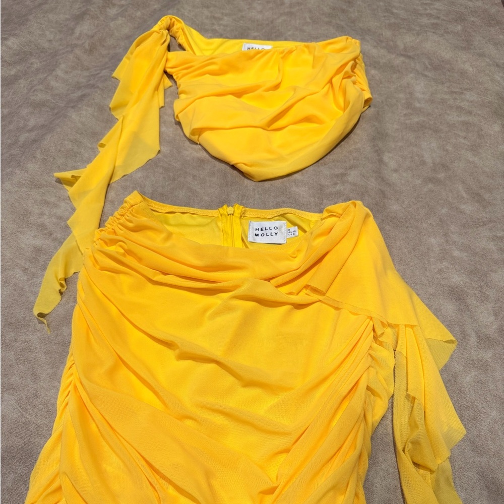 Vibrant yellow hello Molly skirt set